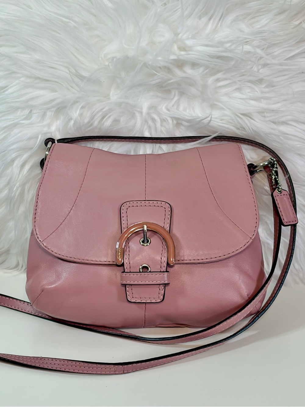 Coach Vintage Y2K RARE Blush Pink Soho Leather Flap Crossbody Bag F45664